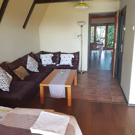 Holiday home Medences, Panoramas Nyaralo Sukoron *